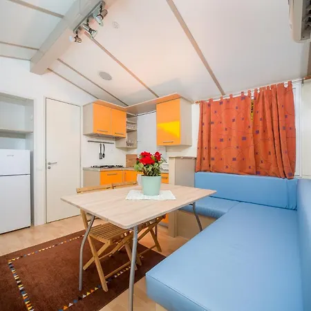 Lipicai Apartmanhazak * Szilvásvárad