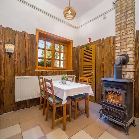 公寓 Lipicai Apartmanhazak Szilvásvárad