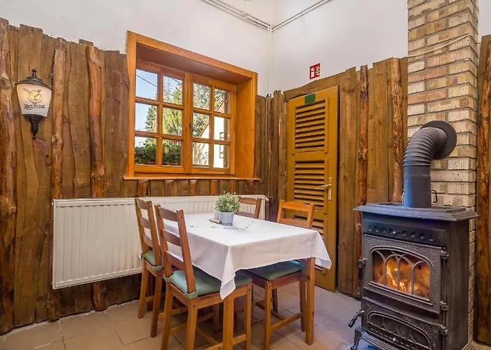 דירה Lipicai Apartmanhazak Szilvásvárad